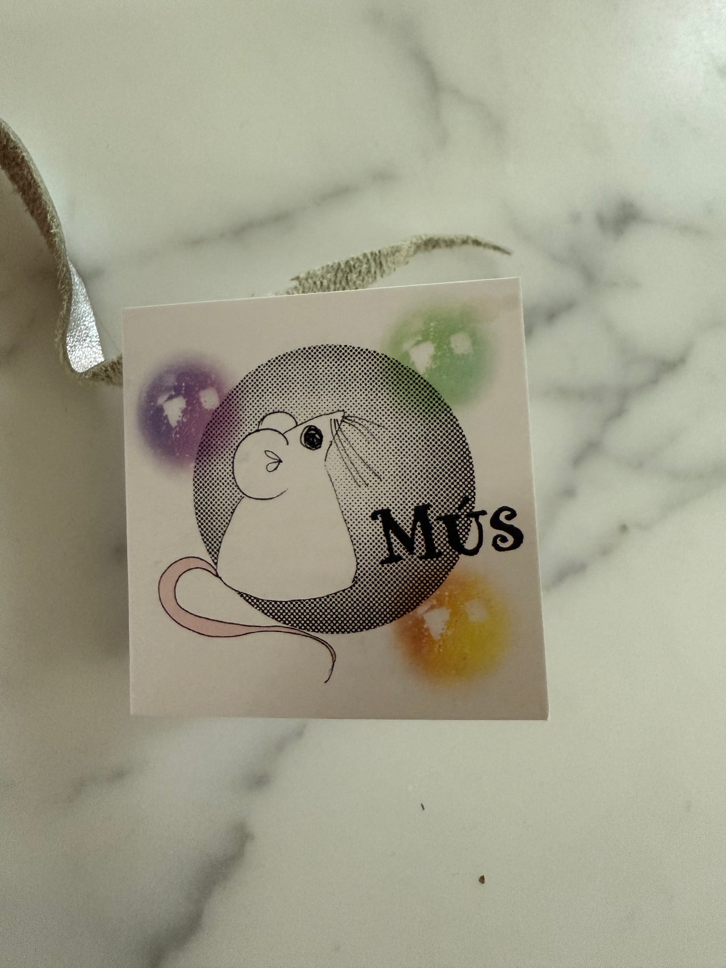 Rauð mús - Red mouse